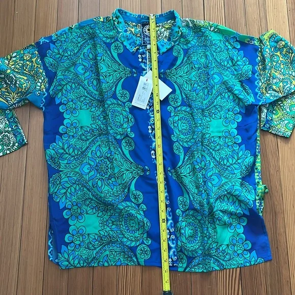 NWT Johnny Was silk blouse - Picture 8 of 9